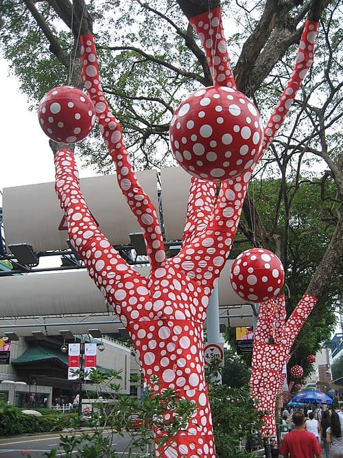 Yayoi Kusama's Ascension of Polka Dots on the Trees at the Singapore Biennale 2006 on Orchard Road, Singapore By Terence Ong - Own work
